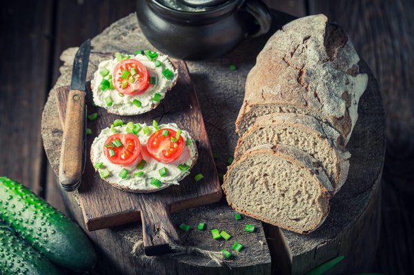 Le monde du fromage : Variétés, secrets de fabrication et conseils pour déguster comme un expert